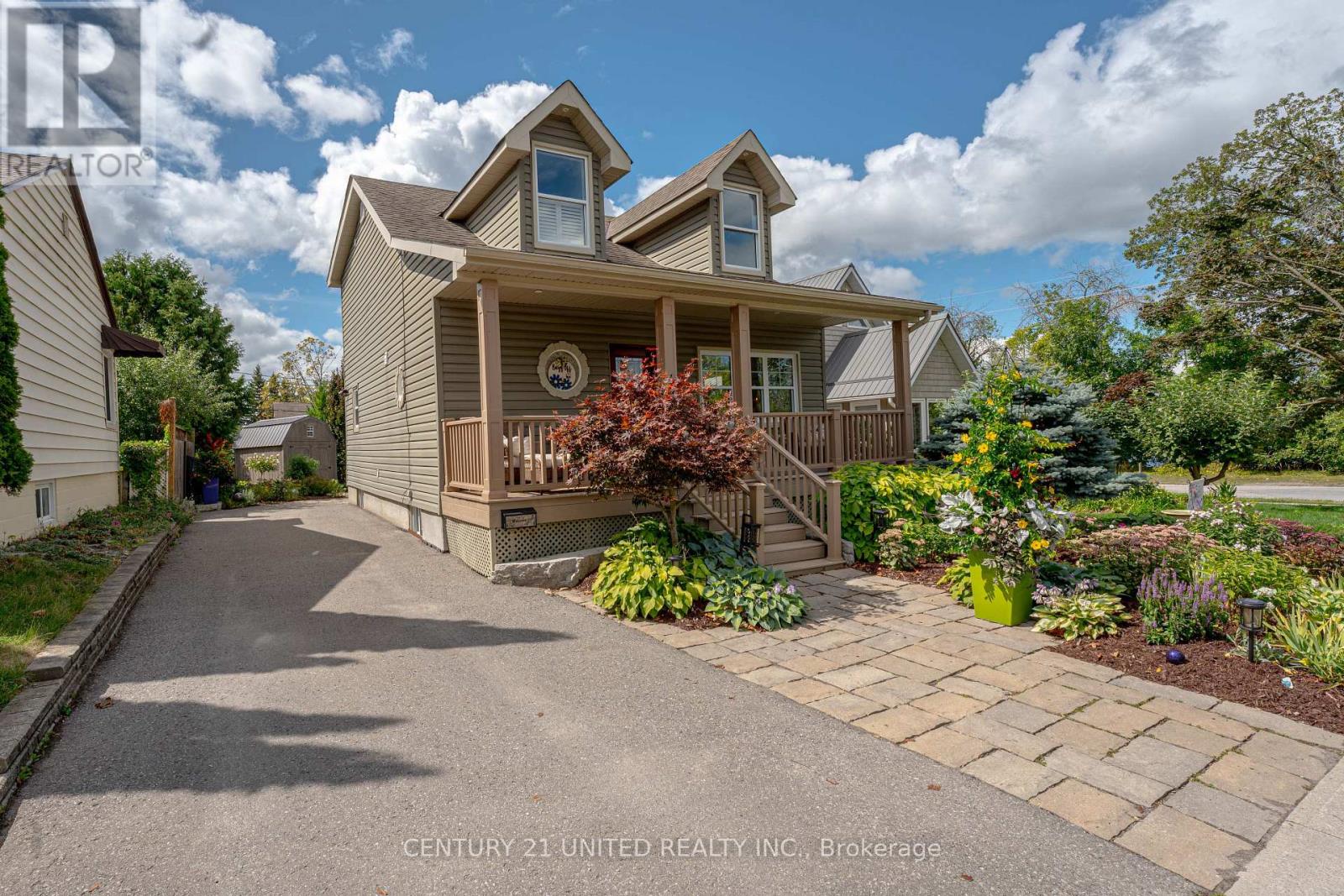 1 Wallace Street, Peterborough (Ashburnham Ward 4), Ontario  K9H 1A8 - Photo 2 - X12376904