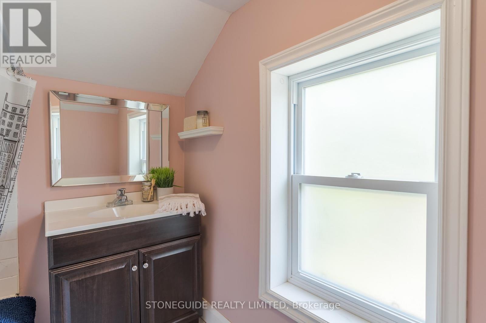 76 Doxsee Avenue S, Trent Hills (Campbellford), Ontario  K0L 1L0 - Photo 25 - X12377068