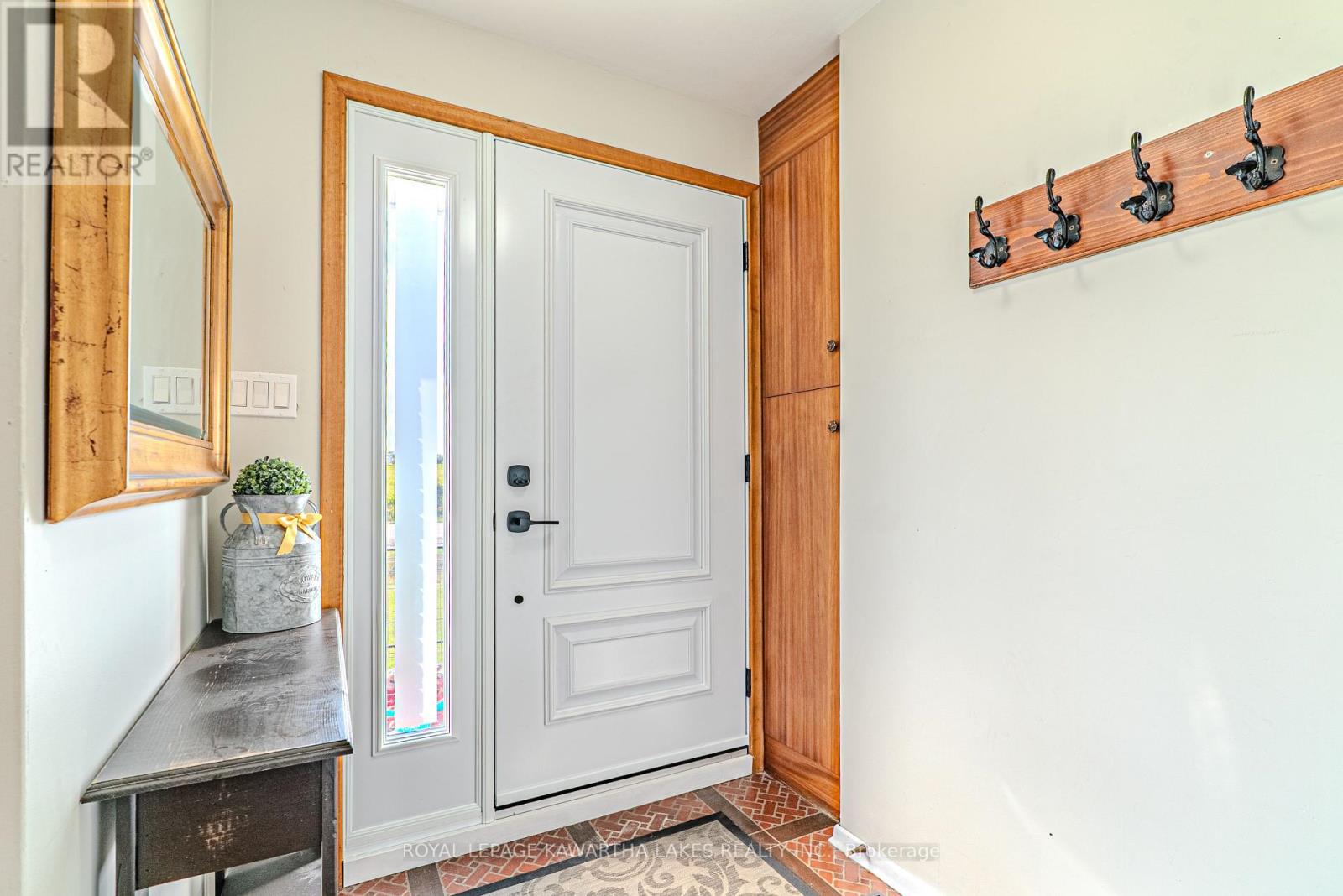 1899 Little Britain Road, Kawartha Lakes (Ops), Ontario  K9V 4R2 - Photo 10 - X12377601