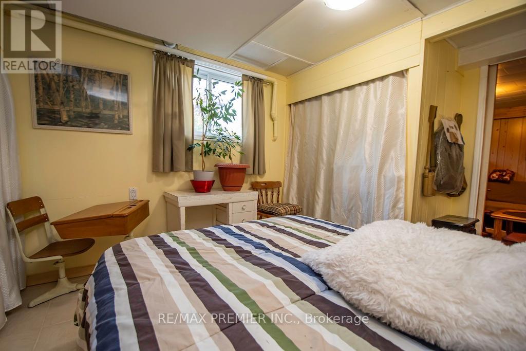 2704 Television Road, Douro-Dummer, Ontario  K9L 1E5 - Photo 20 - X12377441