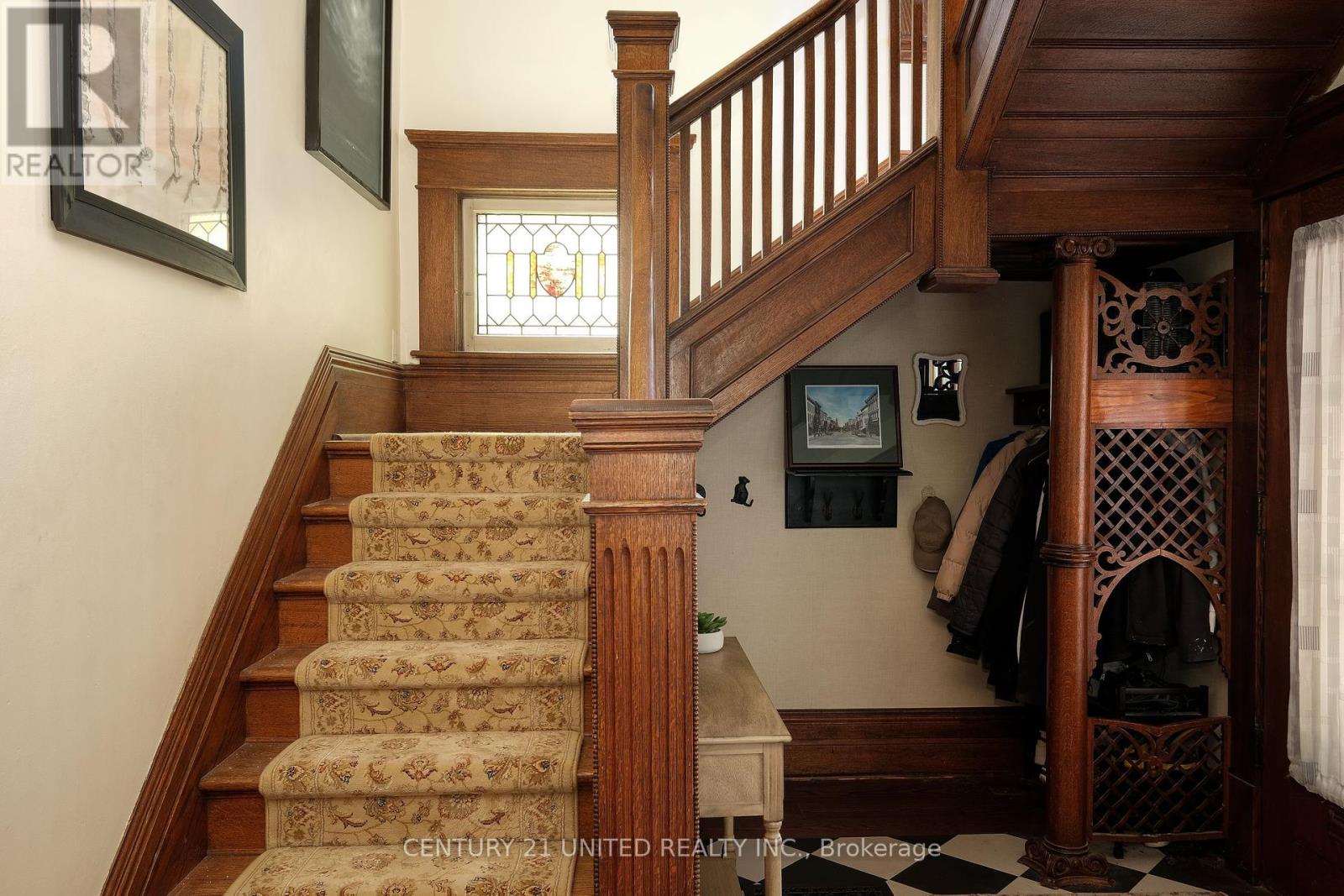 7 Engleburn Place, Peterborough (Ashburnham Ward 4), Ontario  K9H 1C4 - Photo 18 - X12377908