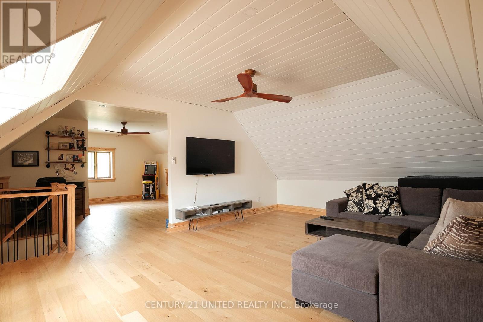 7 Engleburn Place, Peterborough (Ashburnham Ward 4), Ontario  K9H 1C4 - Photo 30 - X12377908