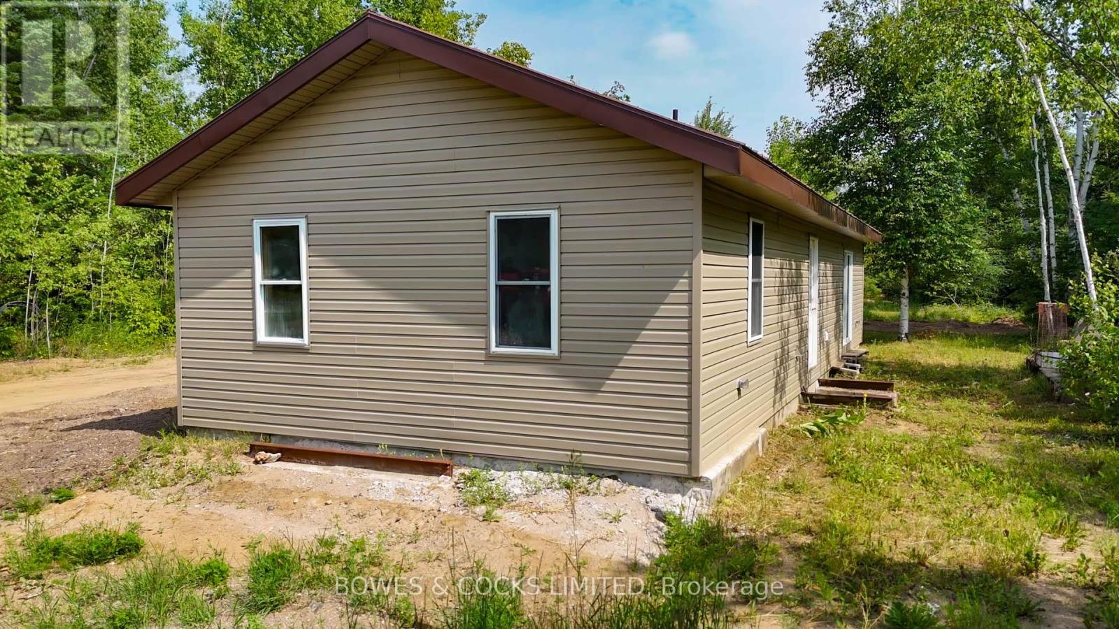138 Weslemkoon Lake Road, Tudor And Cashel (Tudor Ward), Ontario  K0L 1W0 - Photo 6 - X12378025
