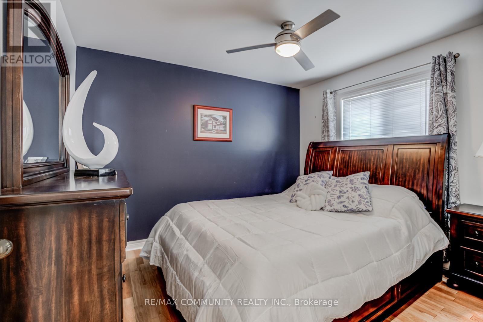48 Bloom Avenue, Clarington (Newcastle), Ontario  L1B 1N6 - Photo 12 - E12378137