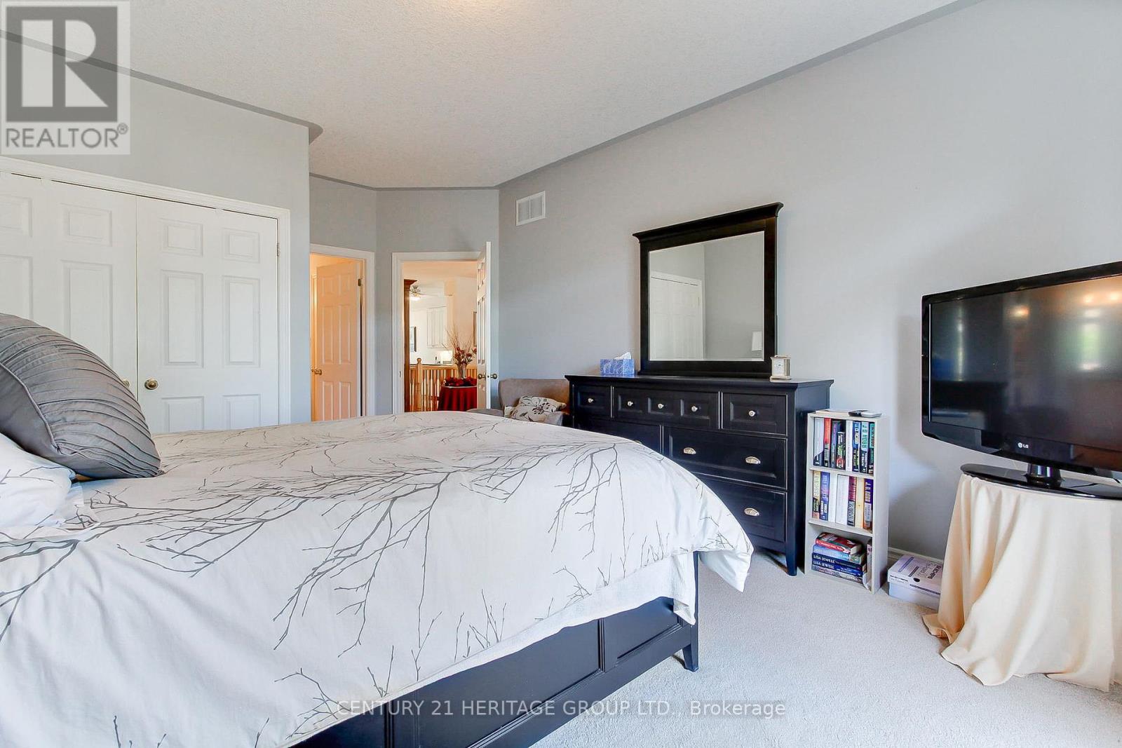 28j - 174 Lindsay Street N, Kawartha Lakes (Lindsay), Ontario  K9V 0A3 - Photo 18 - X12378399