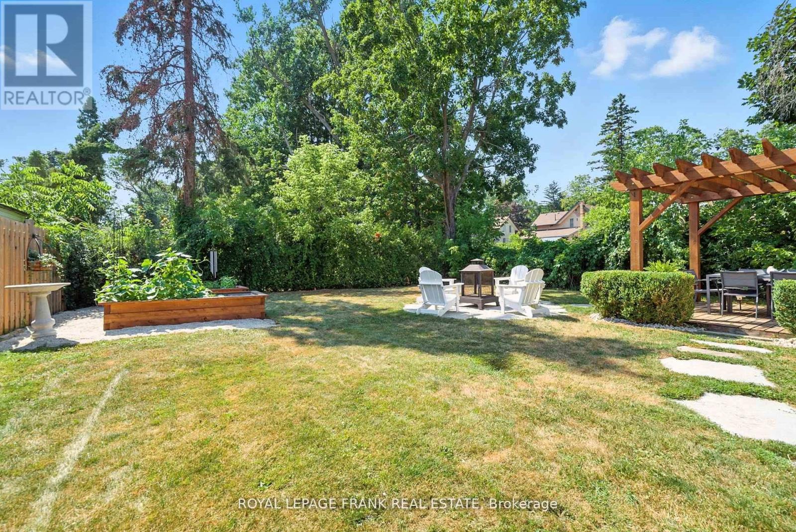 41 Sussex Street N, Kawartha Lakes (Lindsay), Ontario  K9V 4H6 - Photo 36 - X12378755