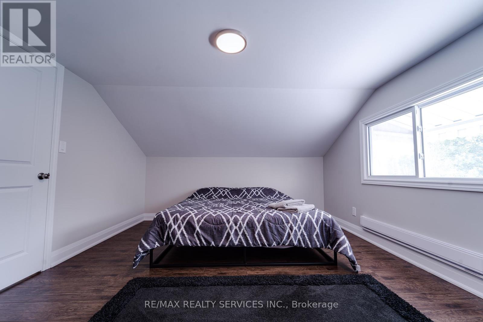 885 Glen Cedar Drive, Selwyn, Ontario  K9J 6X5 - Photo 20 - X12378778
