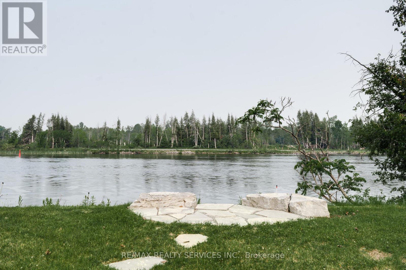 885 Glen Cedar Drive, Selwyn, Ontario  K9J 6X5 - Photo 25 - X12378778