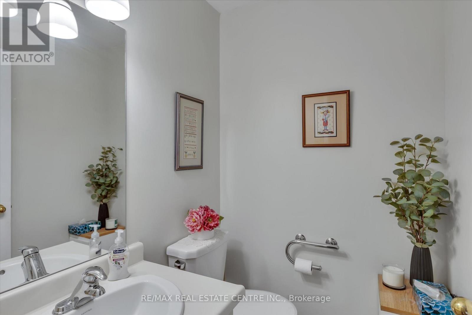209 - 1111 Water Street, Peterborough (Northcrest Ward 5), Ontario  K9H 3P7 - Photo 15 - X12379116