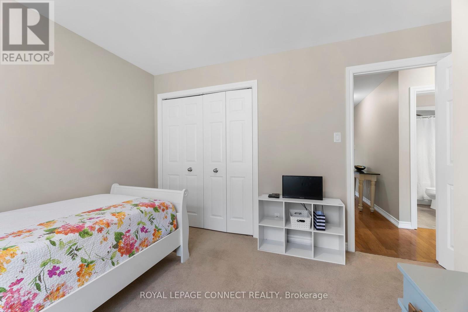 25 Springdale Drive, Kawartha Lakes (Lindsay), Ontario  K9V 4R1 - Photo 24 - X12379326