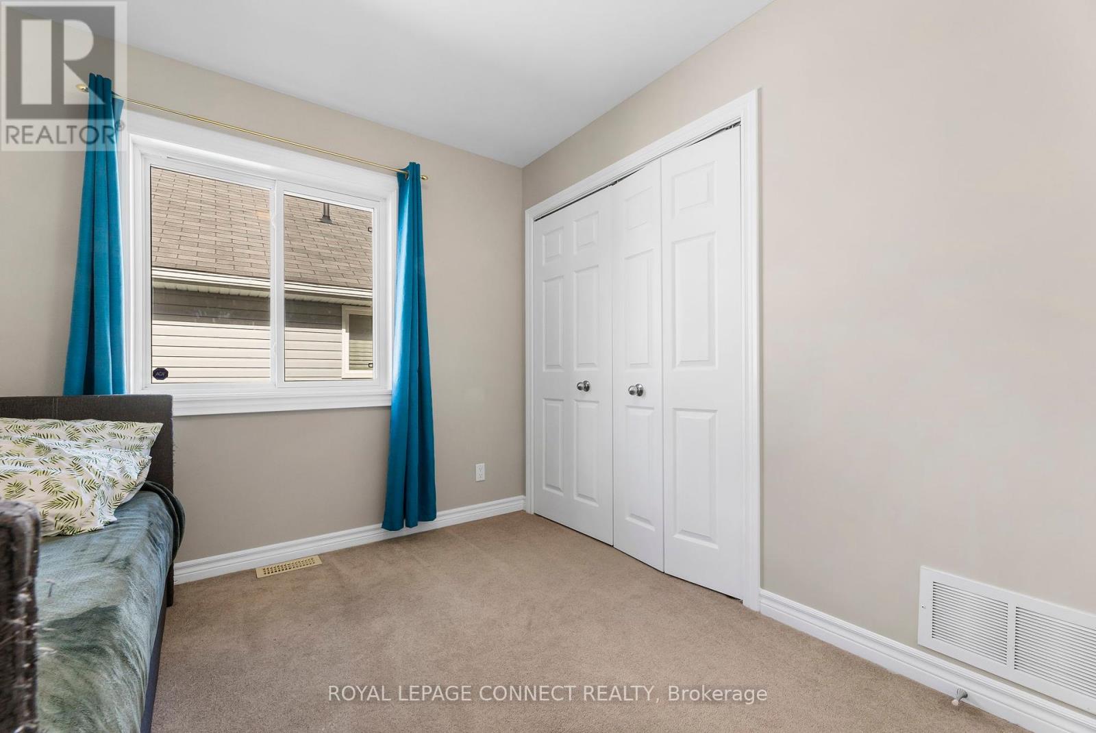 25 Springdale Drive, Kawartha Lakes (Lindsay), Ontario  K9V 4R1 - Photo 27 - X12379326