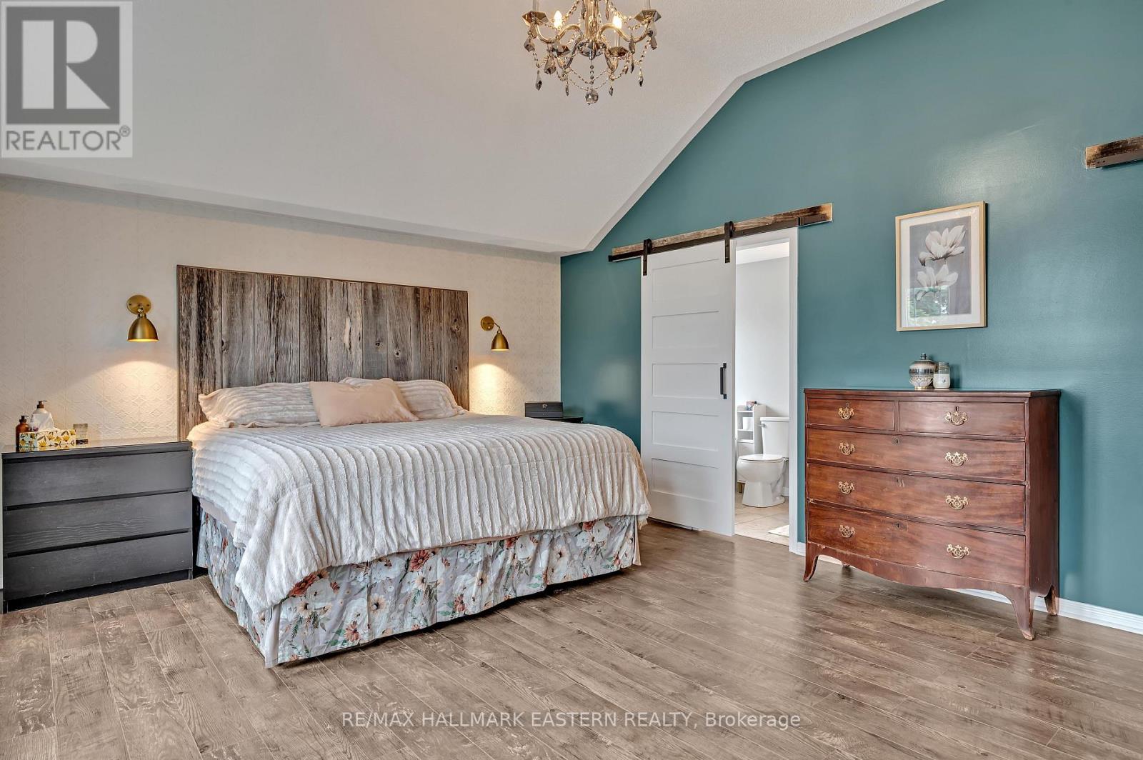 1787 Waddell Avenue, Peterborough (Otonabee Ward 1), Ontario  K9K 2G5 - Photo 16 - X12378043