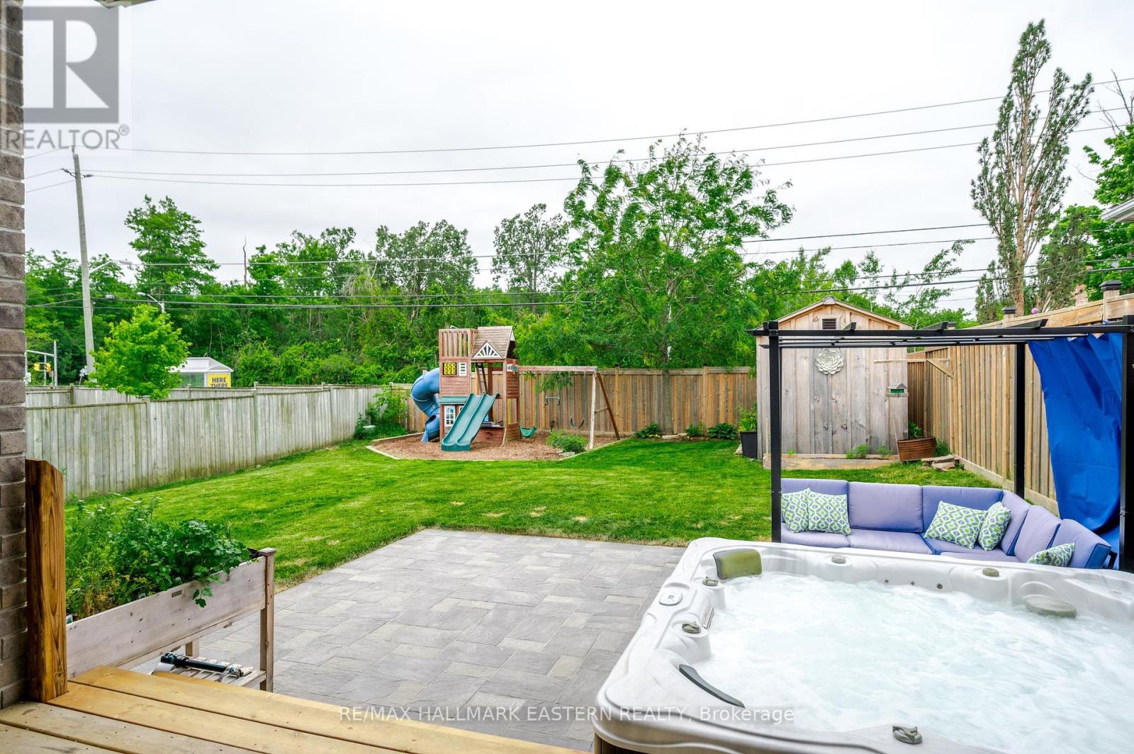 1787 Waddell Avenue, Peterborough (Otonabee Ward 1), Ontario  K9K 2G5 - Photo 5 - X12378043