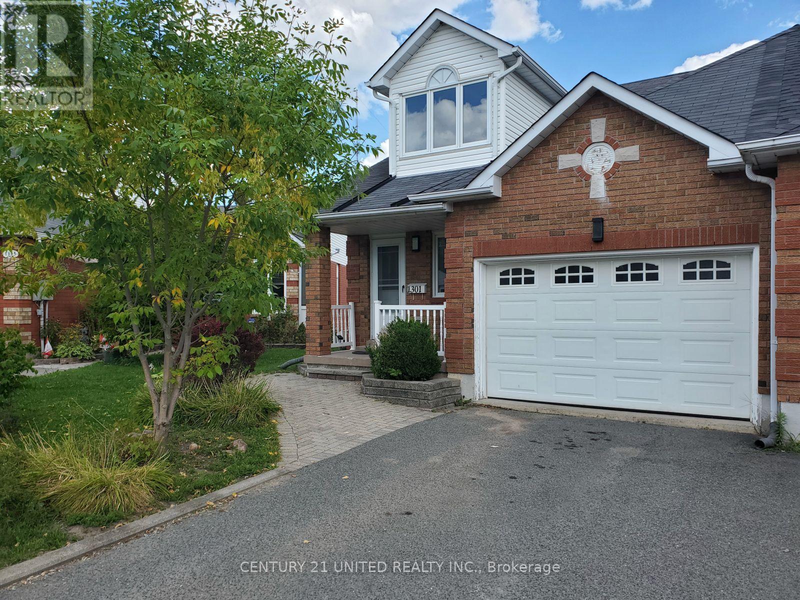 1301 Eagle Crescent, Peterborough (Monaghan Ward 2), Ontario  K9K 2K7 - Photo 1 - X12379927