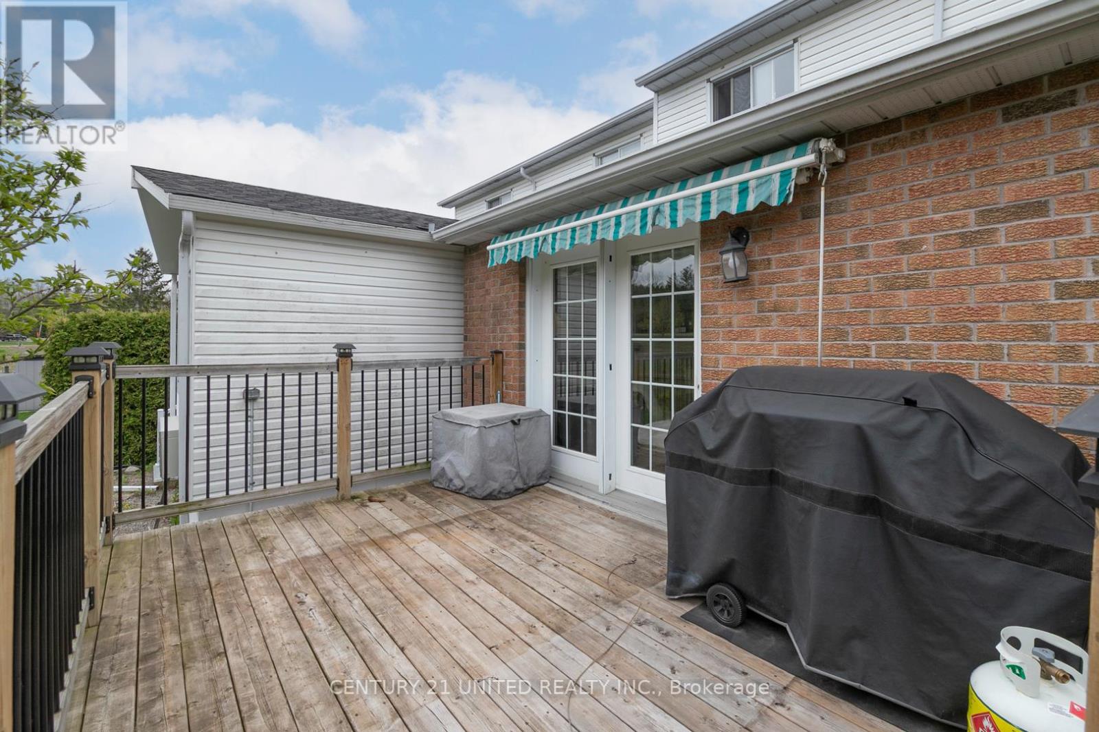 1301 Eagle Crescent, Peterborough (Monaghan Ward 2), Ontario  K9K 2K7 - Photo 31 - X12379927
