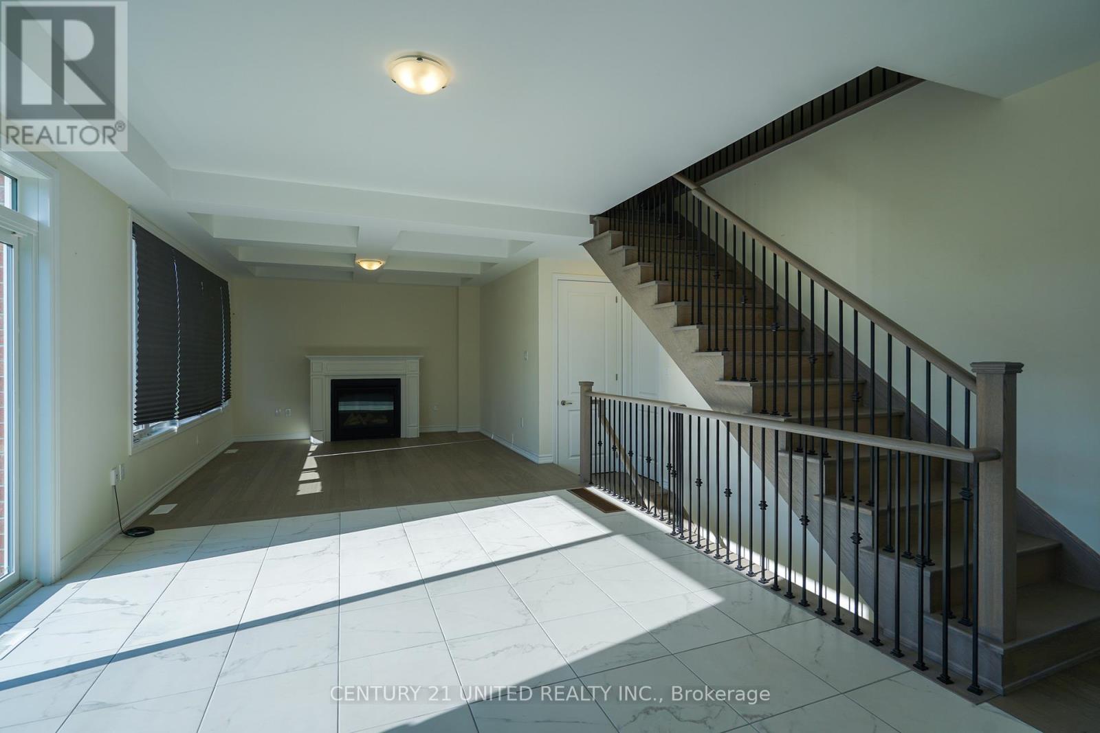 63 Golden Meadows Drive, Otonabee-South Monaghan, Ontario  K9J 0K8 - Photo 5 - X12380006