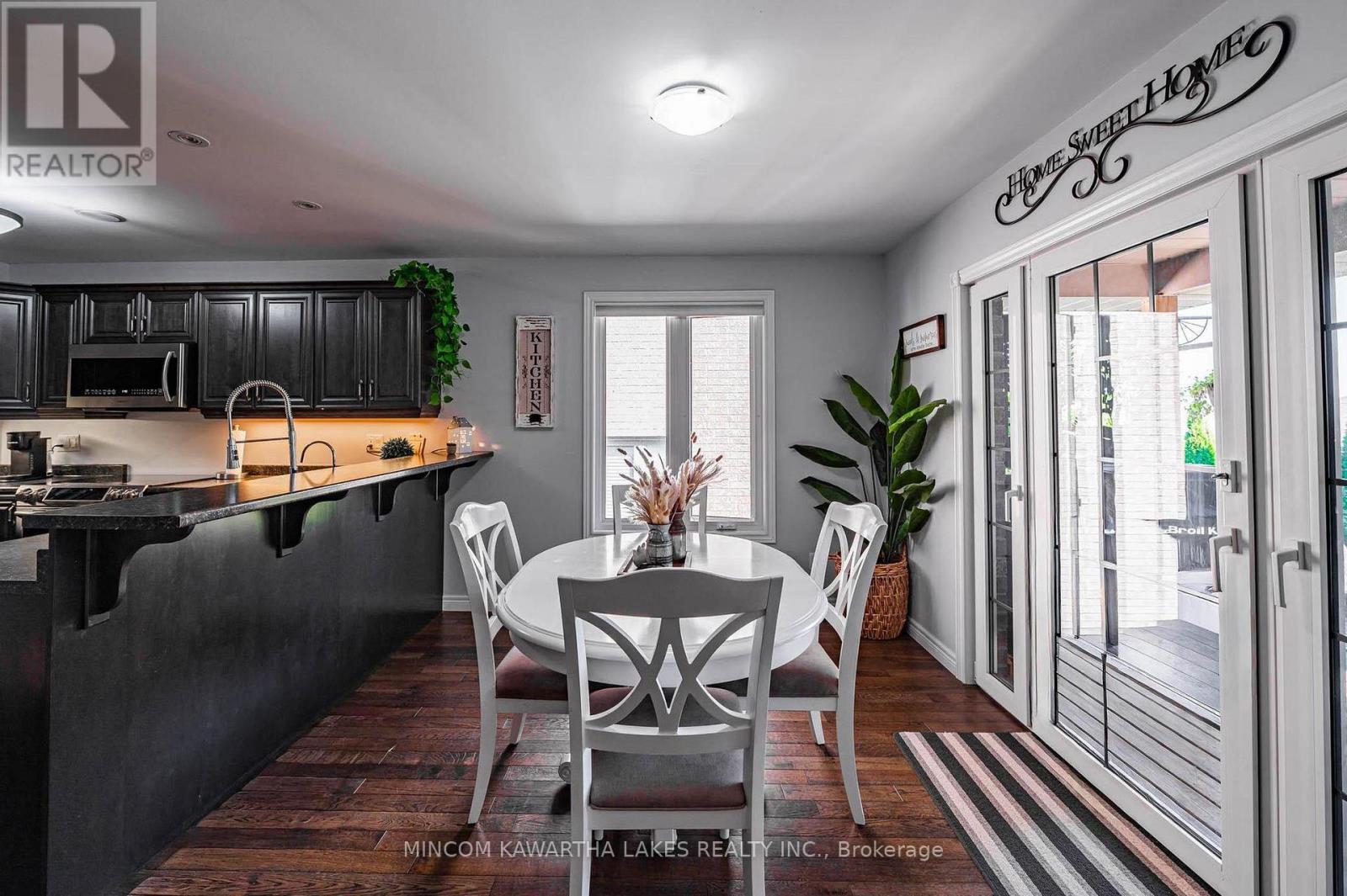 1247 Haggis Drive, Peterborough (Monaghan Ward 2), Ontario  K9K 2S9 - Photo 12 - X12380007