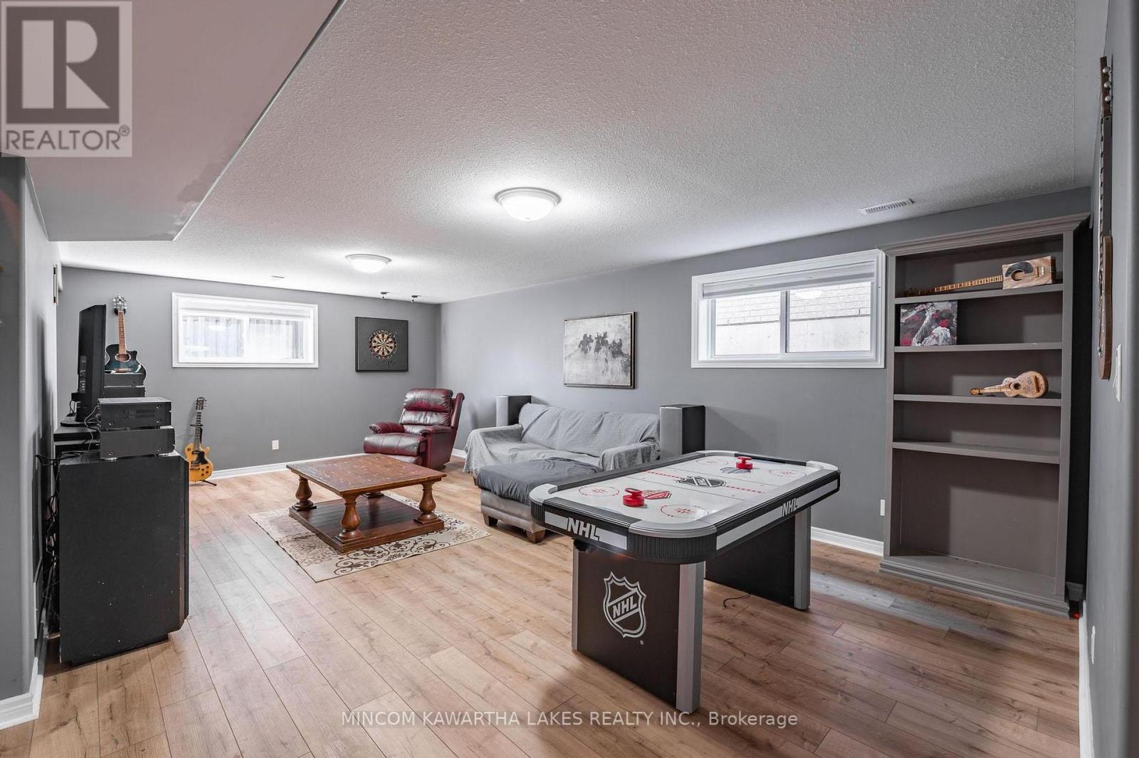 1247 Haggis Drive, Peterborough (Monaghan Ward 2), Ontario  K9K 2S9 - Photo 26 - X12380007