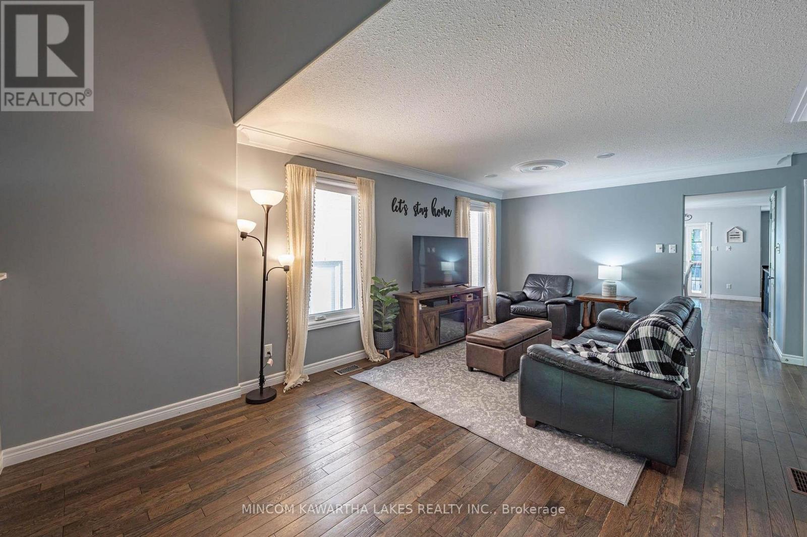 1247 Haggis Drive, Peterborough (Monaghan Ward 2), Ontario  K9K 2S9 - Photo 44 - X12380007