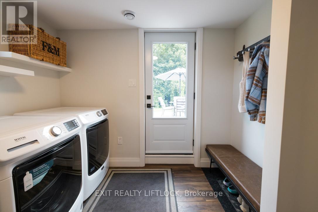 357 Simons Avenue, Peterborough (Northcrest Ward 5), Ontario  K9K 1E8 - Photo 19 - X12380052