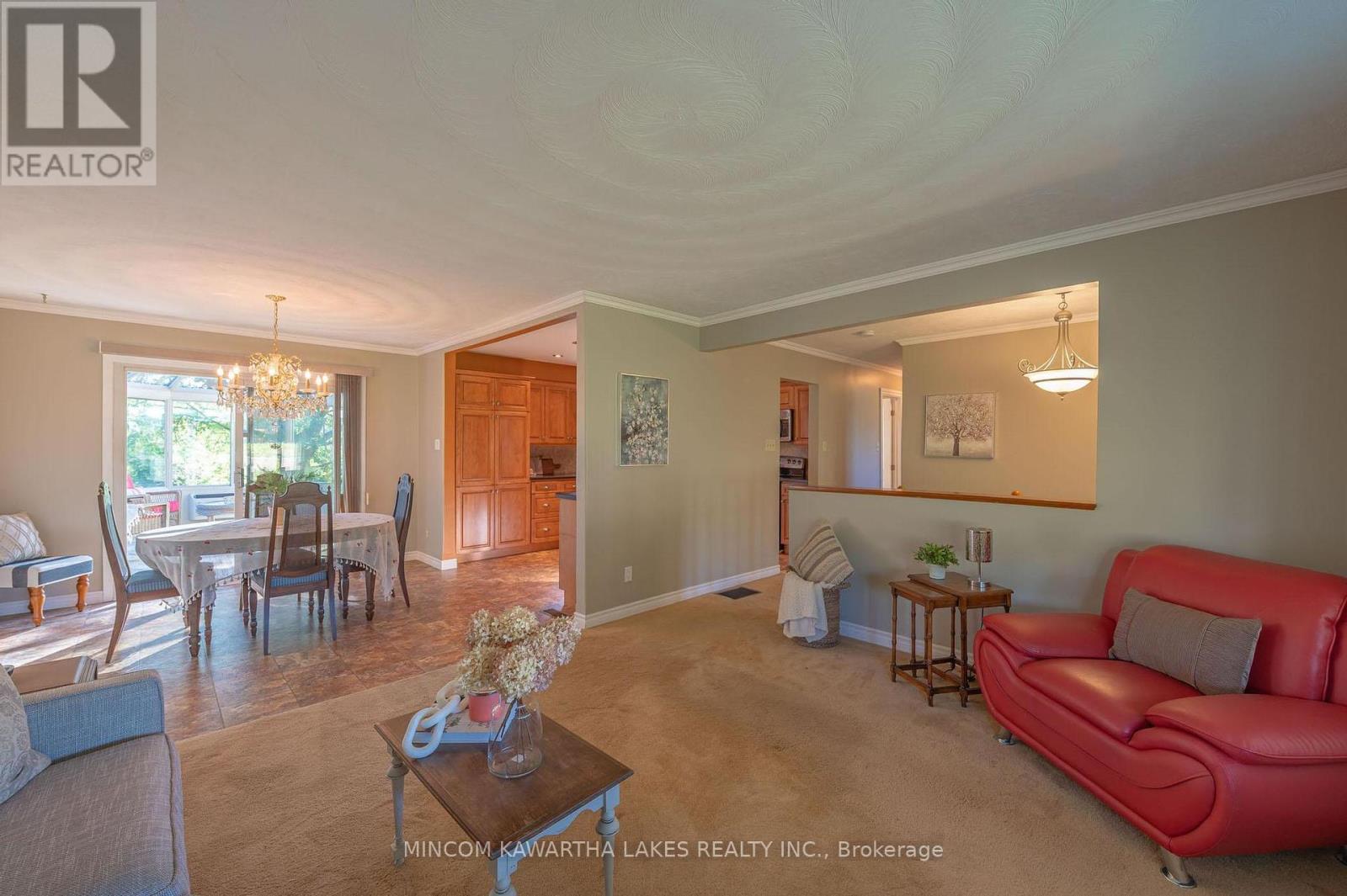 2397 Queen Mary Street, Cavan Monaghan (Cavan Twp), Ontario  L0A 1C0 - Photo 10 - X12380105