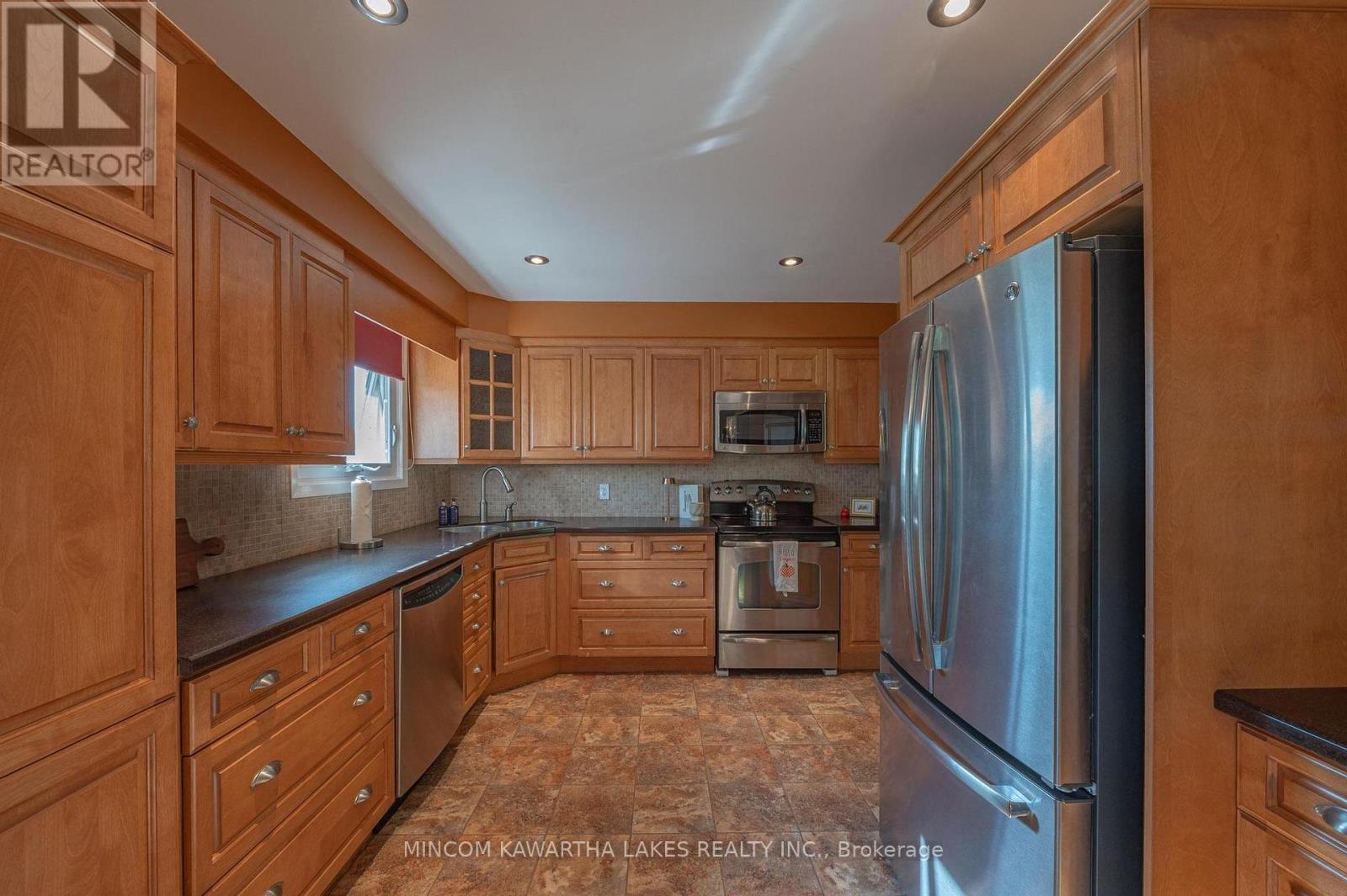 2397 Queen Mary Street, Cavan Monaghan (Cavan Twp), Ontario  L0A 1C0 - Photo 13 - X12380105