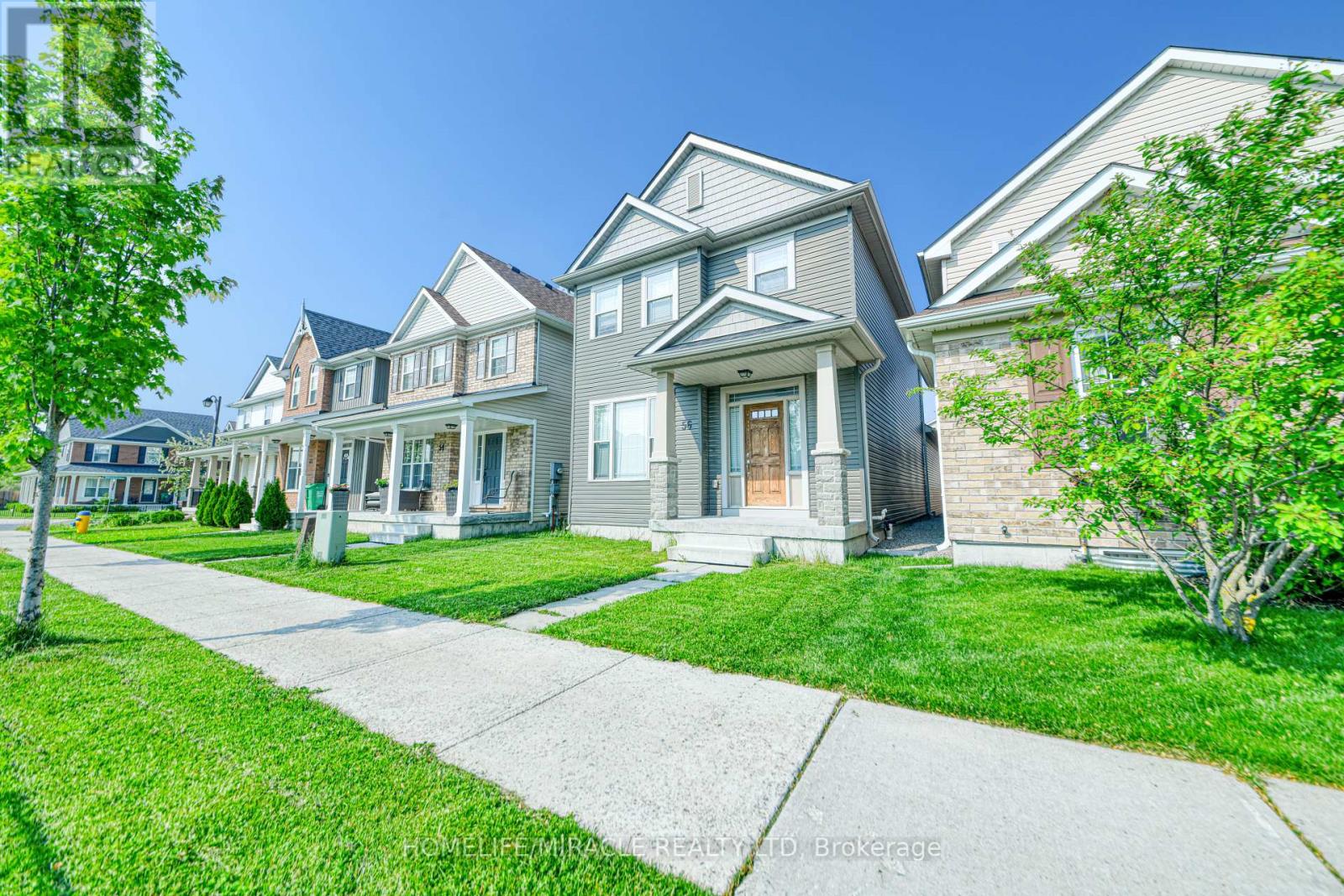 56 FLITTON AVENUE, peterborough (northcrest ward 5), Ontario