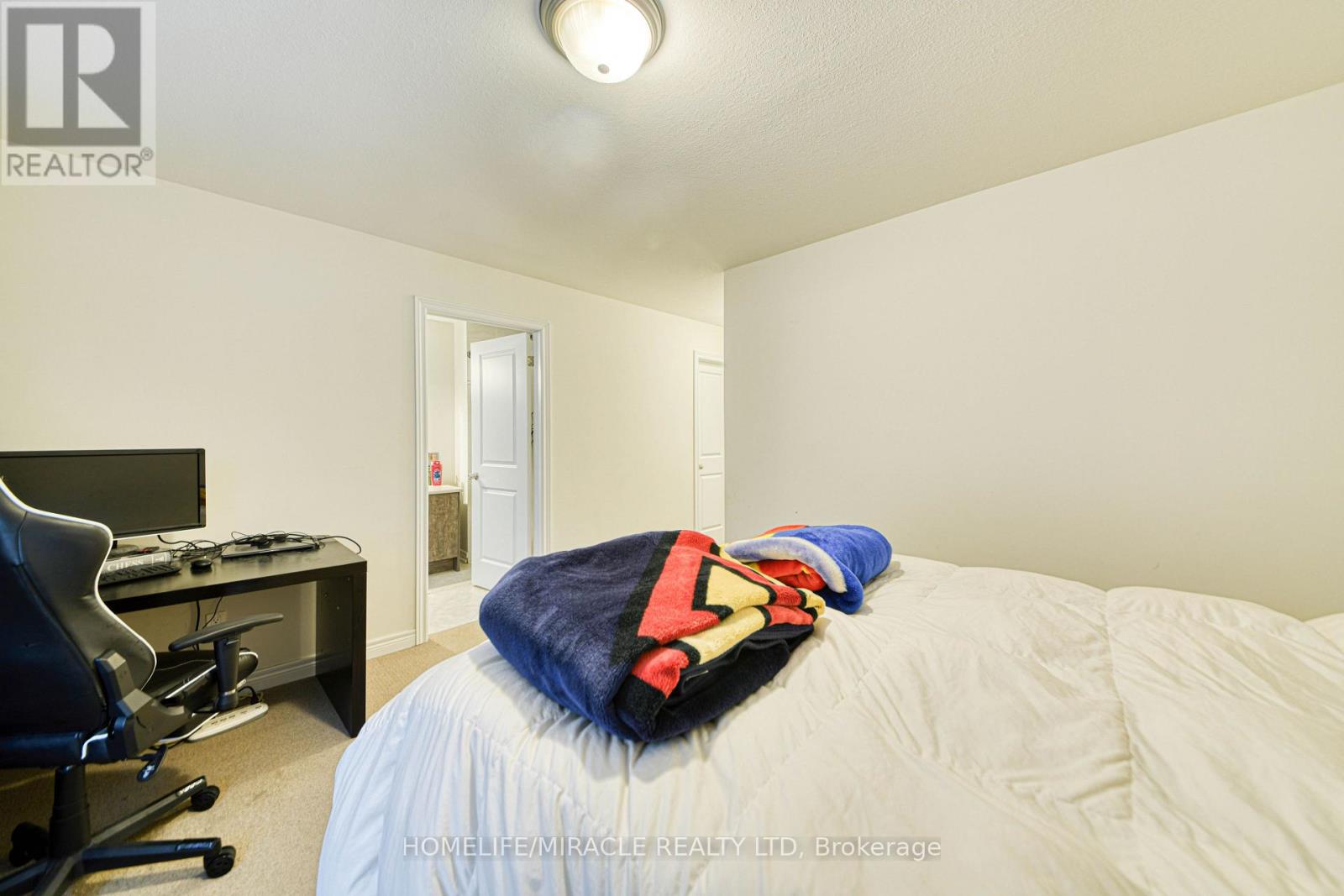 56 Flitton Avenue, Peterborough (Northcrest Ward 5), Ontario  K9H 0G5 - Photo 20 - X12379893
