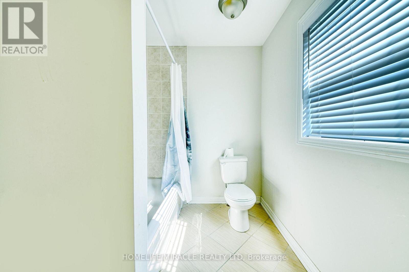 56 Flitton Avenue, Peterborough (Northcrest Ward 5), Ontario  K9H 0G5 - Photo 27 - X12379893