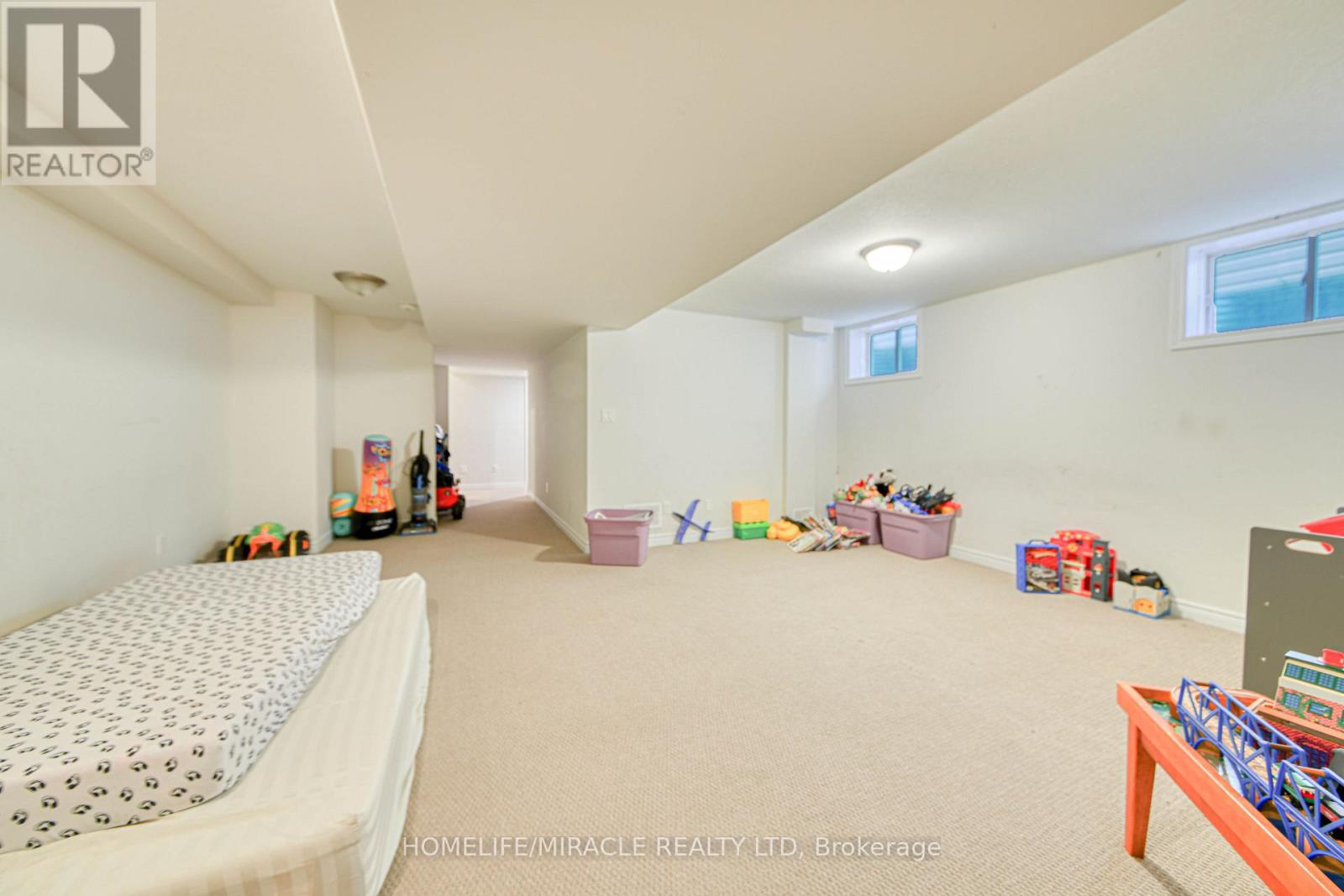 56 Flitton Avenue, Peterborough (Northcrest Ward 5), Ontario  K9H 0G5 - Photo 30 - X12379893
