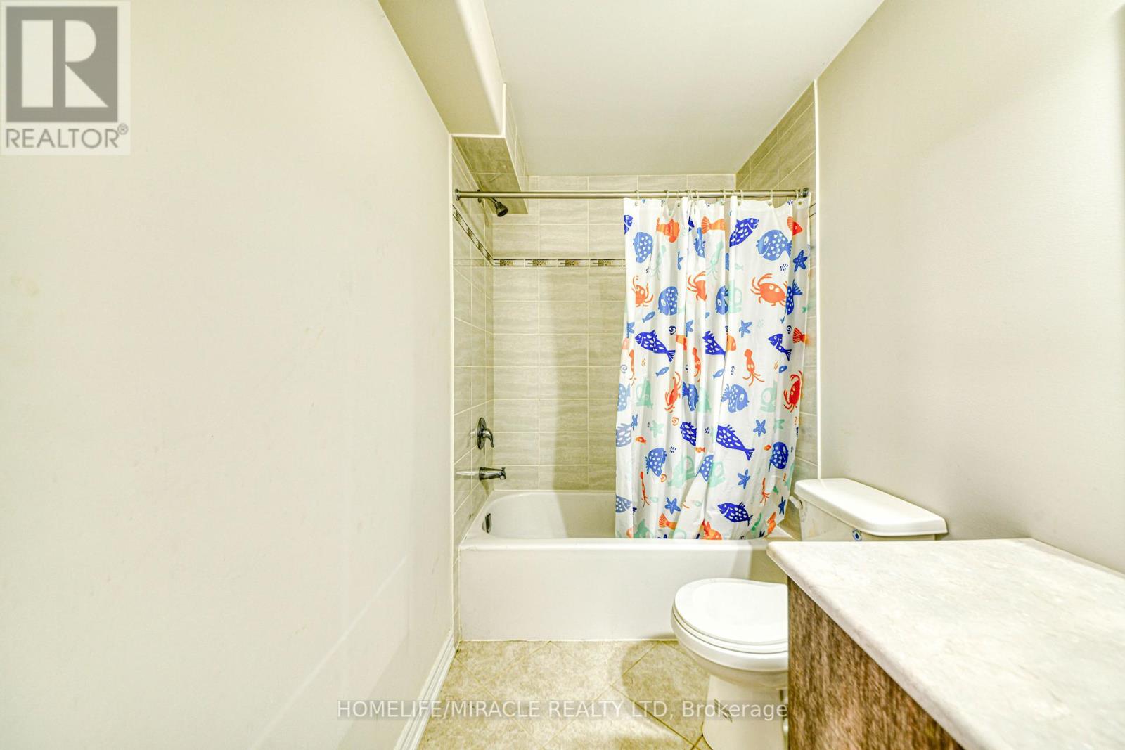 56 Flitton Avenue, Peterborough (Northcrest Ward 5), Ontario  K9H 0G5 - Photo 33 - X12379893