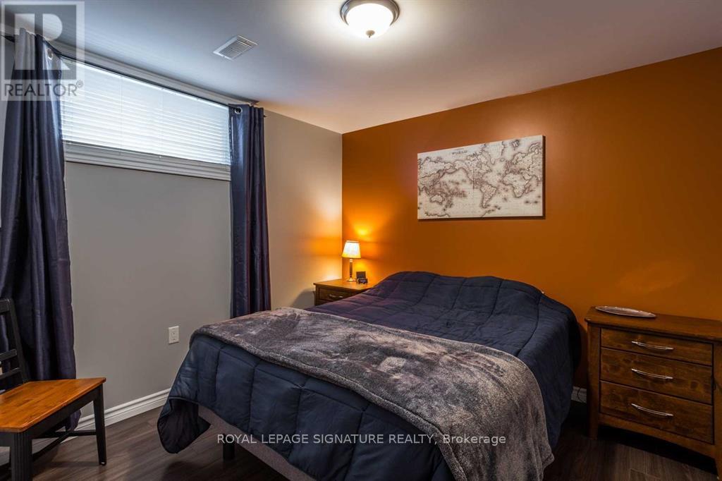 968 Avery Avenue, Peterborough (Monaghan Ward 2), Ontario  K9J 0G9 - Photo 9 - X12379980