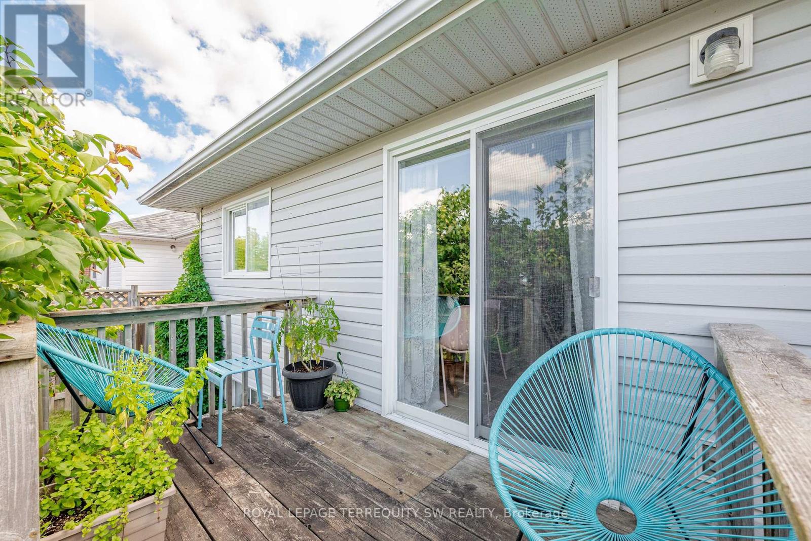 19 Laurent Boulevard, Kawartha Lakes (Lindsay), Ontario  K9V 6G3 - Photo 29 - X12380063