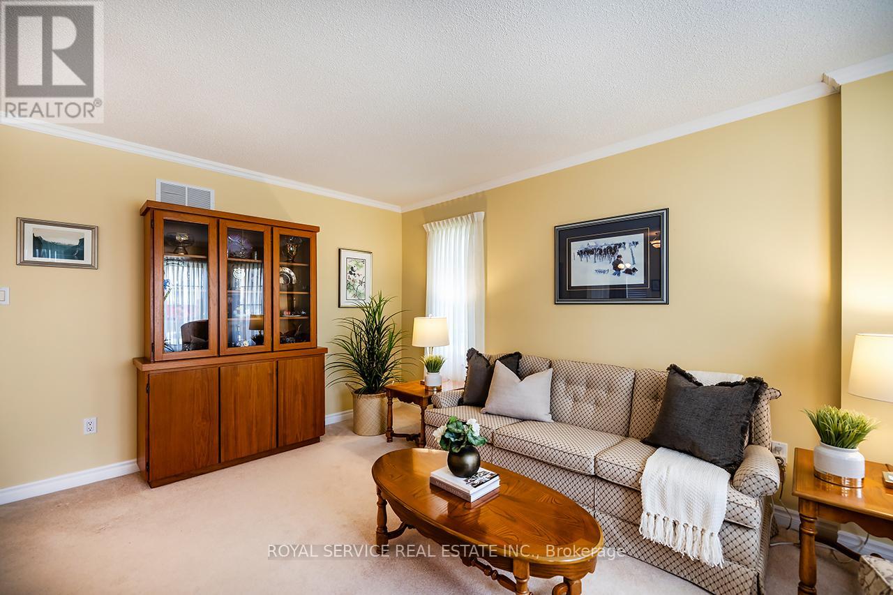 15 Bloom Avenue, Clarington (Newcastle), Ontario  L1B 1N8 - Photo 10 - E12380315