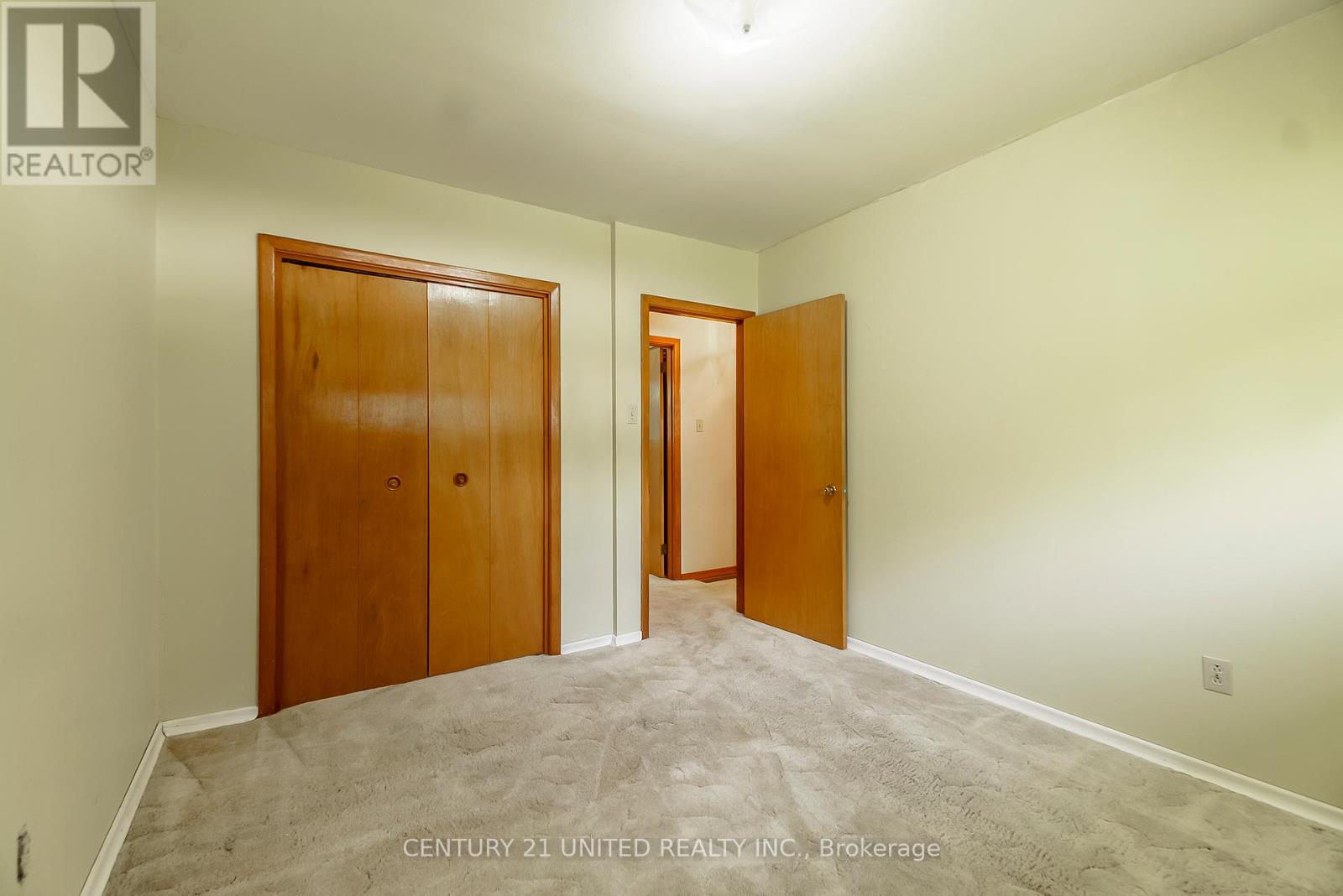 1246 Franklin Drive, Peterborough (Northcrest Ward 5), Ontario  K9H 6Z4 - Photo 13 - X12380286