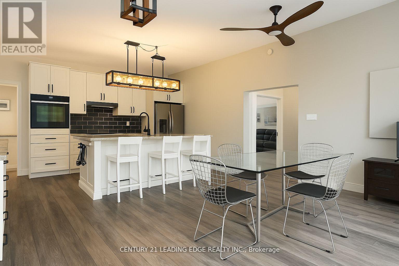 164 Snug Harbour Road, Kawartha Lakes (Lindsay), Ontario  K9V 4R6 - Photo 10 - X12380212