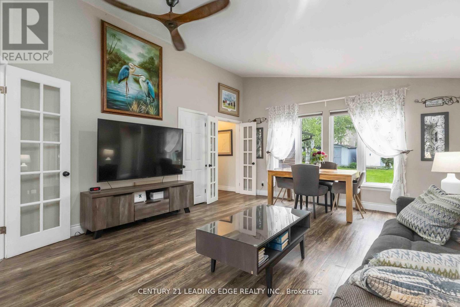 164 Snug Harbour Road, Kawartha Lakes (Lindsay), Ontario  K9V 4R6 - Photo 6 - X12380212
