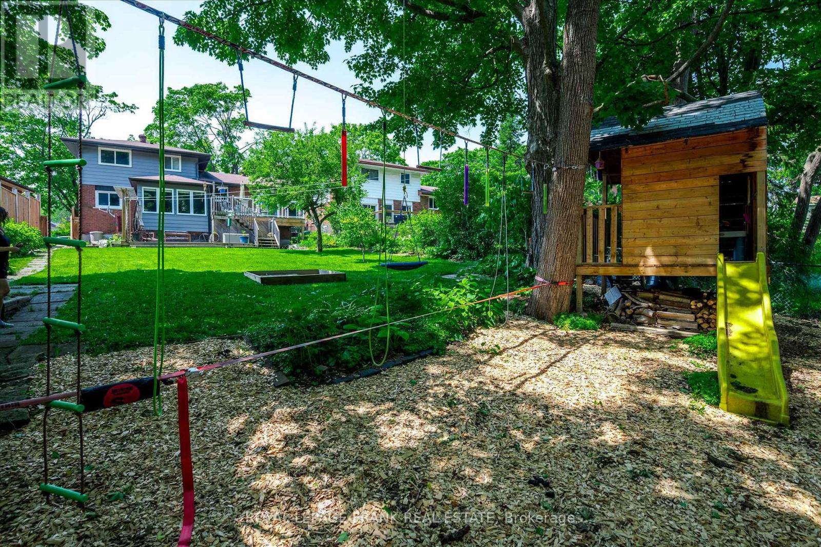 1296 Cartier Boulevard, Peterborough (Northcrest Ward 5), Ontario  K9H 6S1 - Photo 47 - X12380639