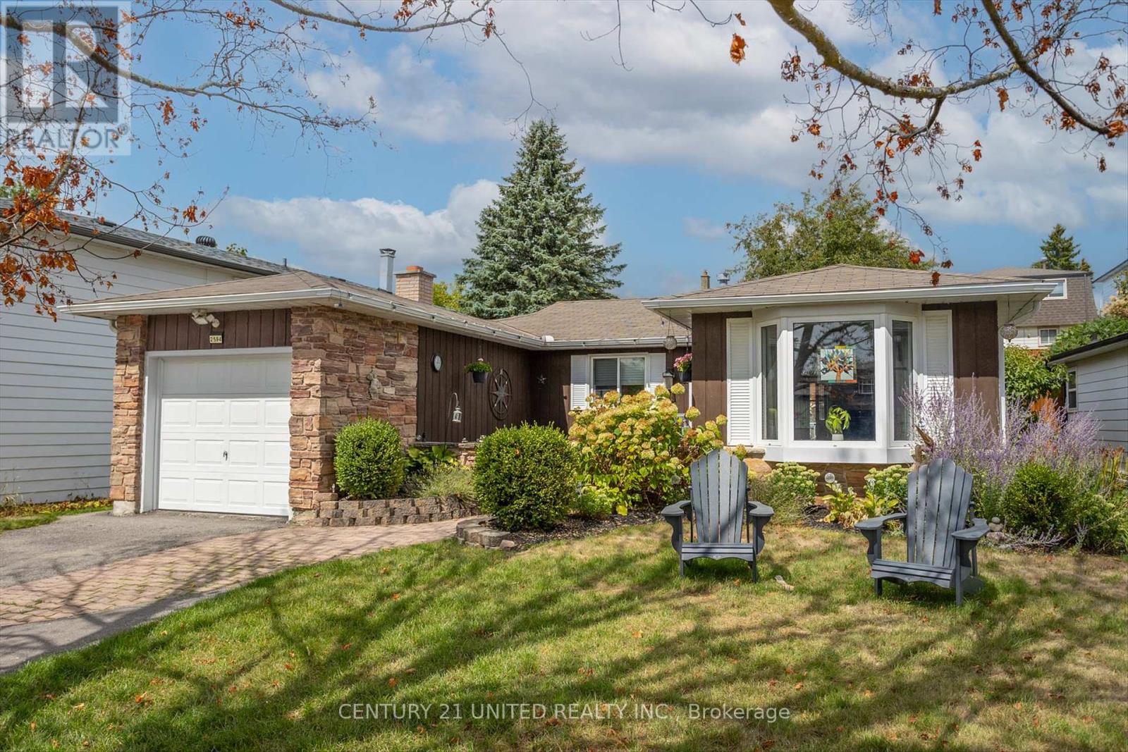 2594 Farmcrest Avenue, Peterborough (Ashburnham Ward 4), Ontario  K9L 1H7 - Photo 1 - X12380808