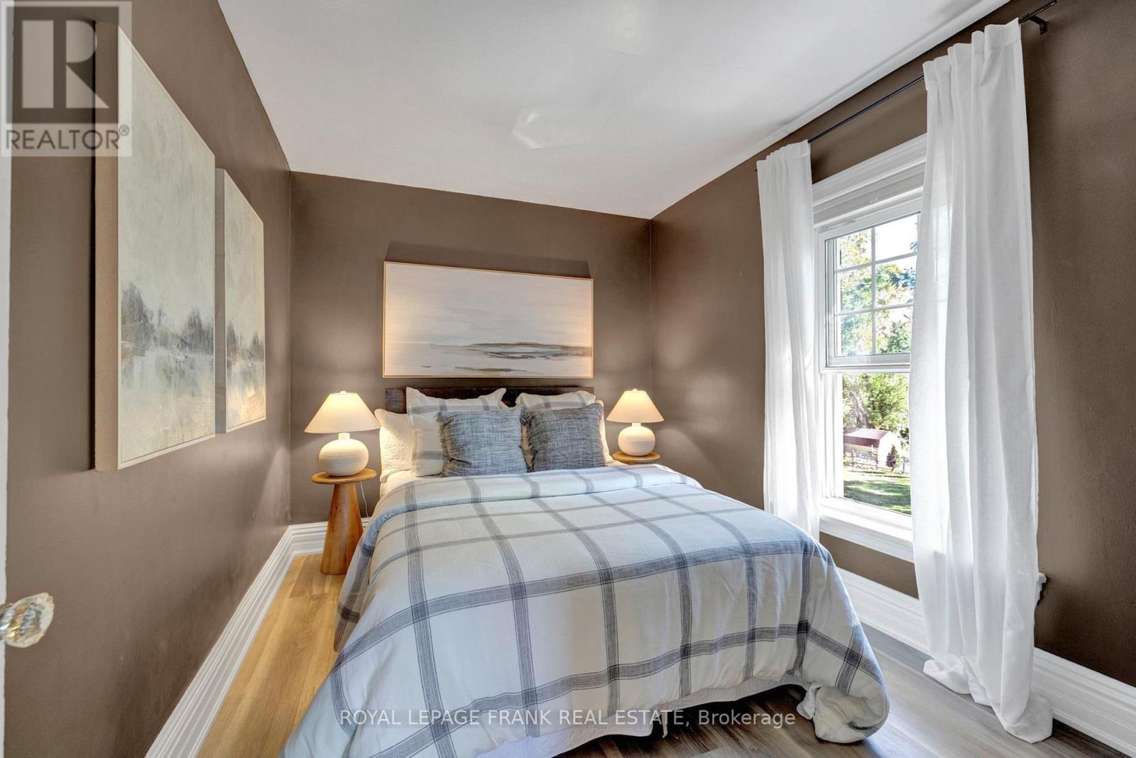 18 Nassau Street, Selwyn, Ontario  K0L 2H0 - Photo 21 - X12380838