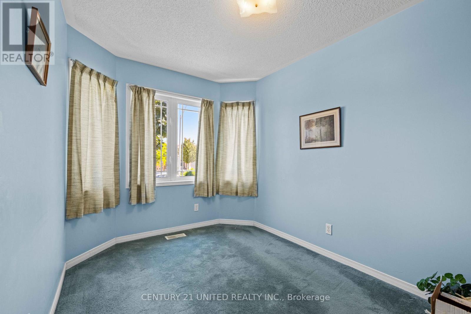 931 Ralphson Crescent, Peterborough (Otonabee Ward 1), Ontario  K9J 8R5 - Photo 14 - X12380857