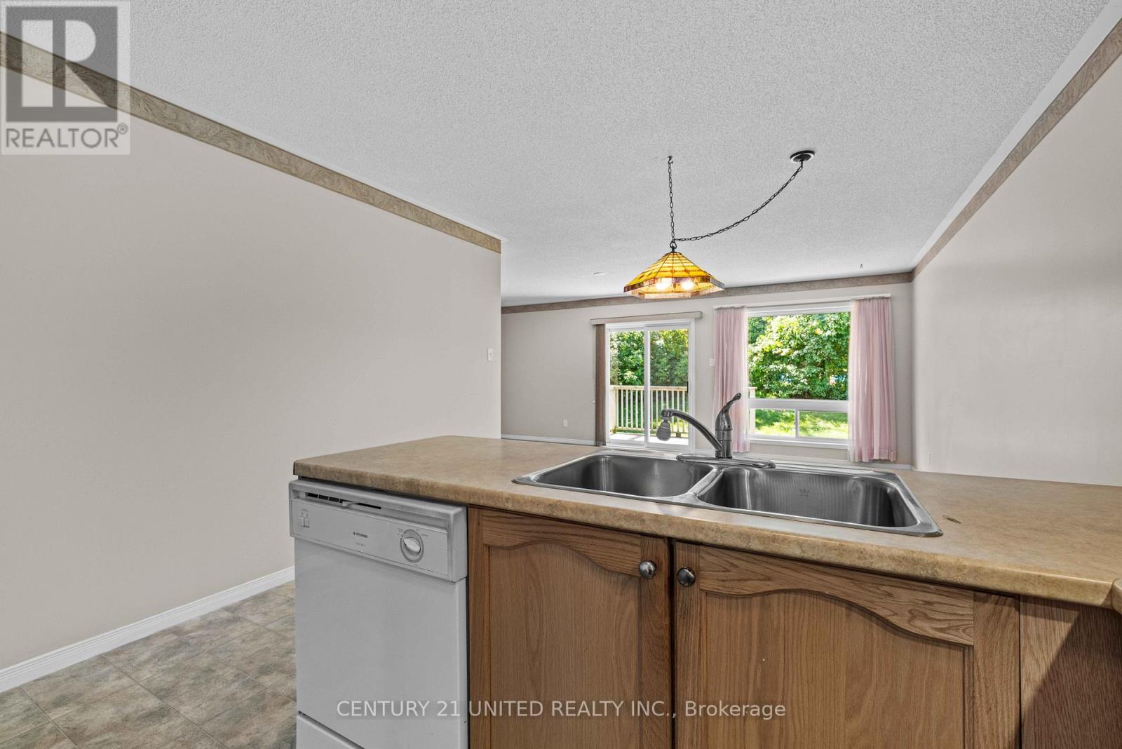 931 Ralphson Crescent, Peterborough (Otonabee Ward 1), Ontario  K9J 8R5 - Photo 20 - X12380857