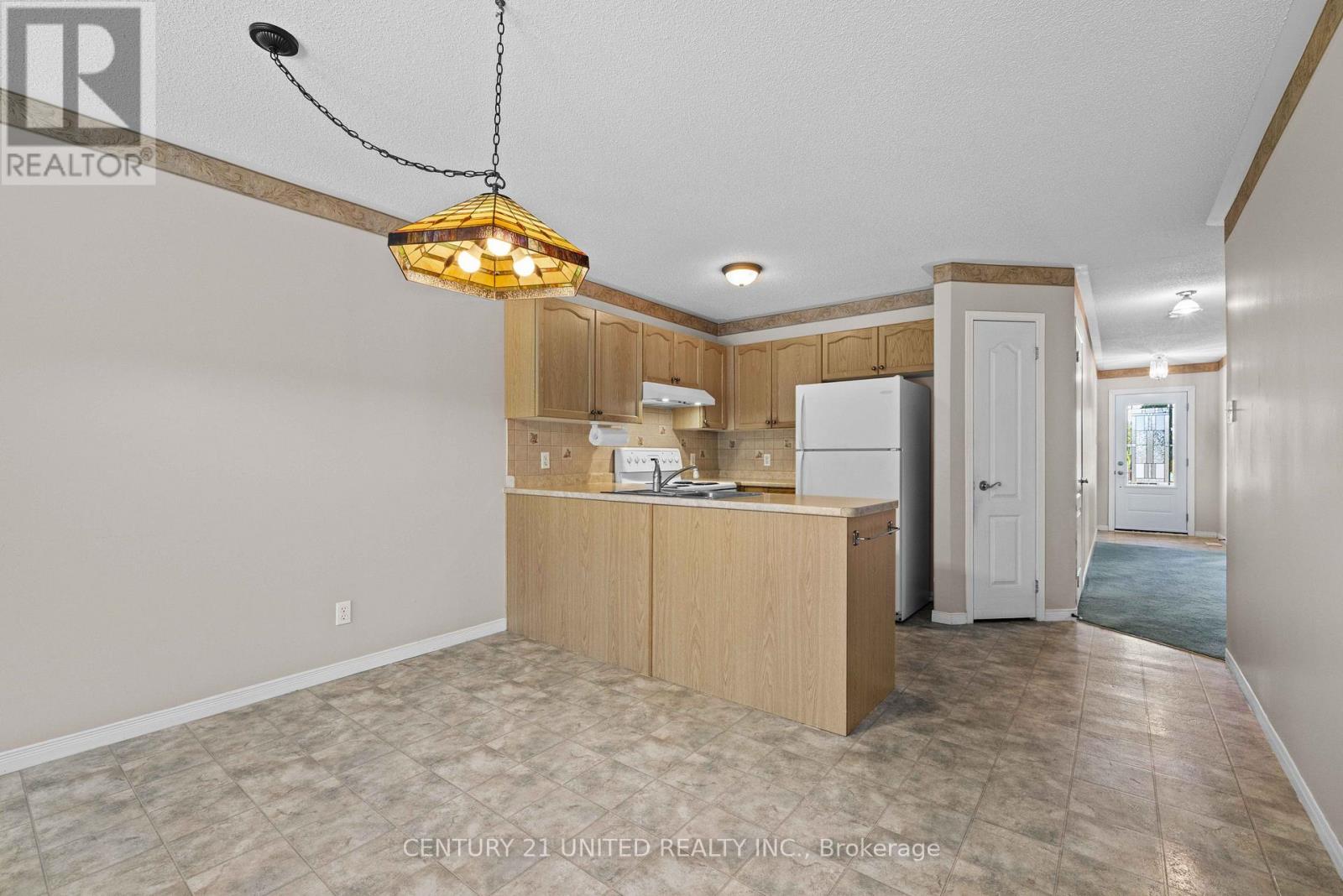 931 Ralphson Crescent, Peterborough (Otonabee Ward 1), Ontario  K9J 8R5 - Photo 25 - X12380857