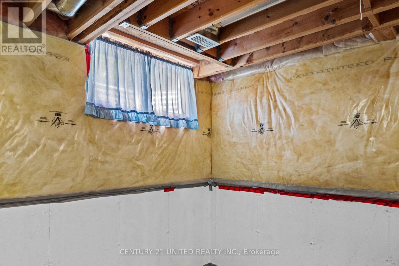 931 Ralphson Crescent, Peterborough (Otonabee Ward 1), Ontario  K9J 8R5 - Photo 32 - X12380857