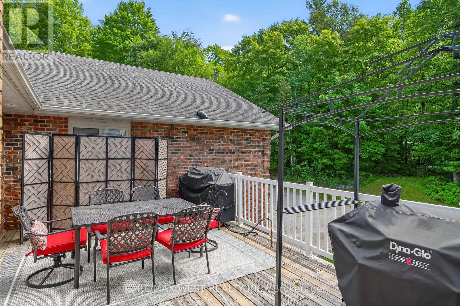 398 Sandy Hook Road, Kawartha Lakes (Manvers), Ontario  L0A 1K0 - Photo 11 - X12380585