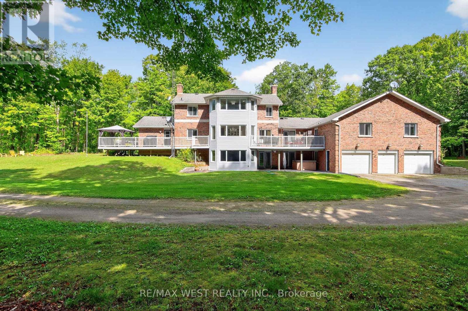 398 Sandy Hook Road, Kawartha Lakes (Manvers), Ontario  L0A 1K0 - Photo 3 - X12380585