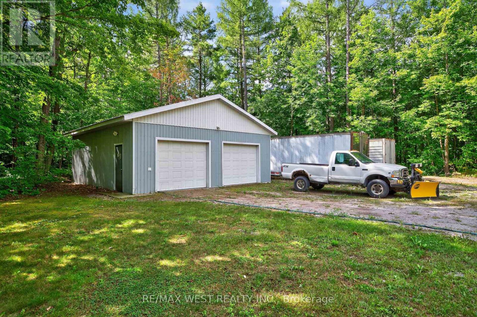398 Sandy Hook Road, Kawartha Lakes (Manvers), Ontario  L0A 1K0 - Photo 32 - X12380585