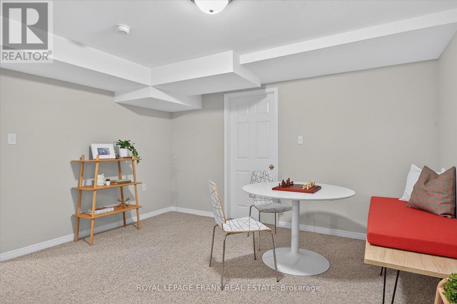 3075 Westridge Boulevard, Peterborough (Monaghan Ward 2), Ontario  K9K 2K5 - Photo 33 - X12380979