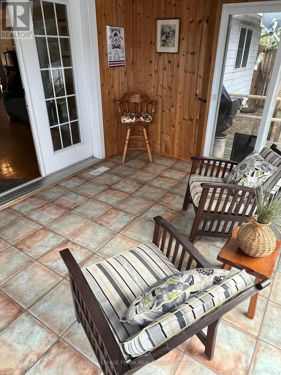 26 Larch Street, Highlands East (Bicroft Ward), Ontario  K0L 1M0 - Photo 17 - X12381325