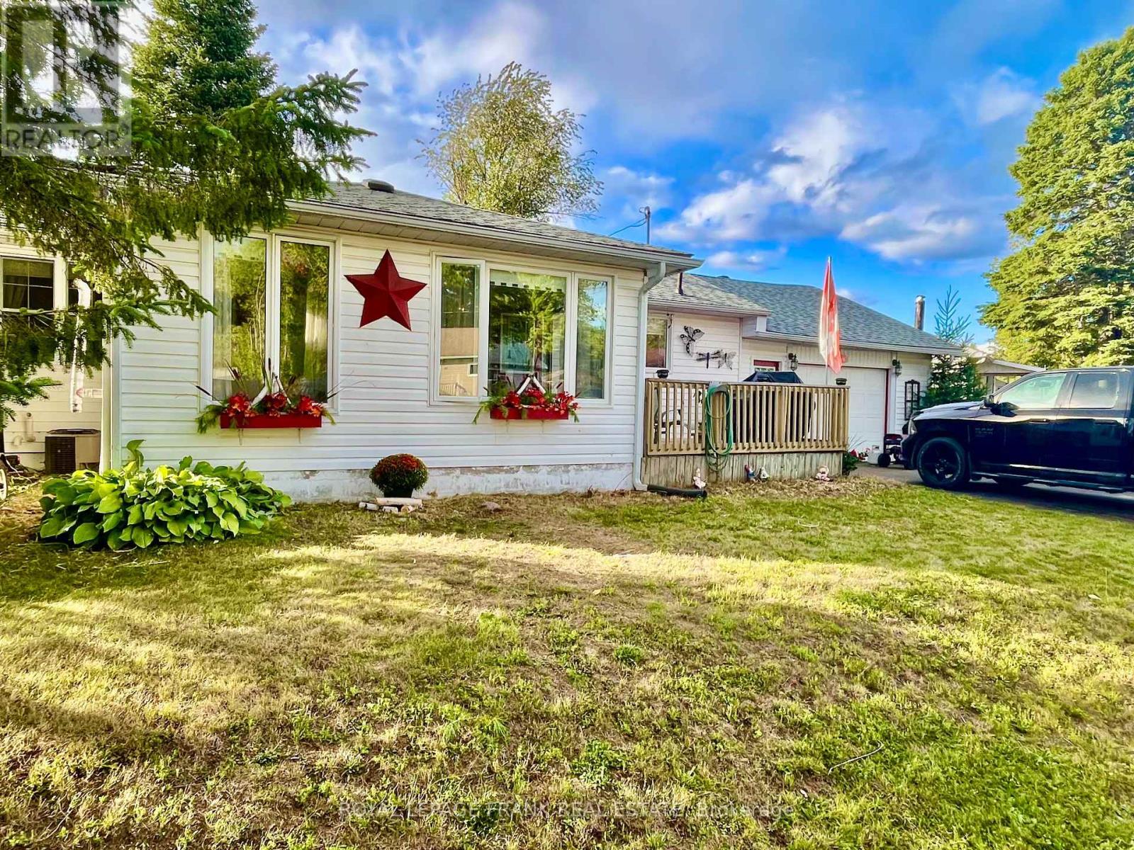 26 Larch Street, Highlands East (Bicroft Ward), Ontario  K0L 1M0 - Photo 3 - X12381325
